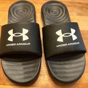 New Under Armour Ladies Slides
